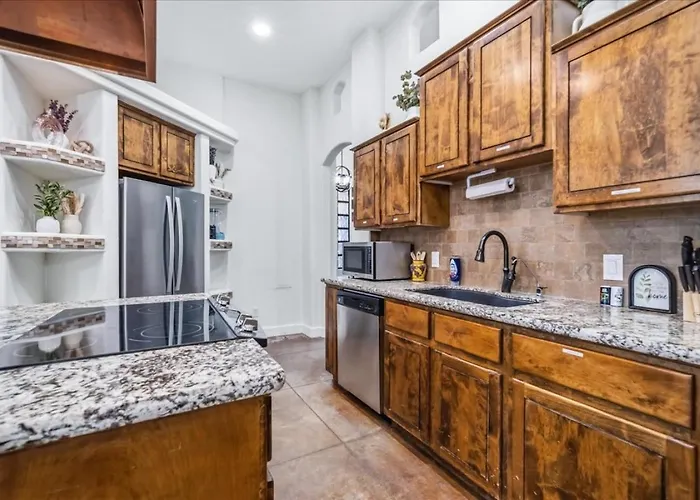 Huntington Palace W Casita - Pool, Bbq, Garage * Lake Havasu City