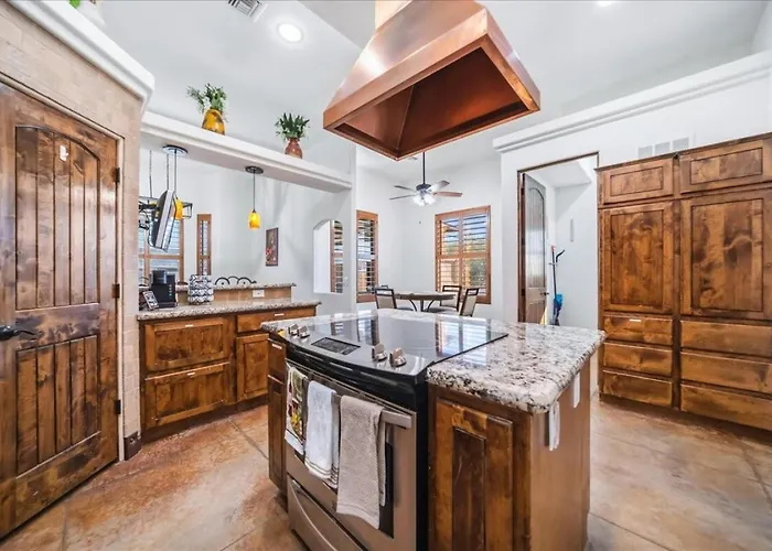 Huntington Palace W Casita - Pool, Bbq, Garage * Lake Havasu City