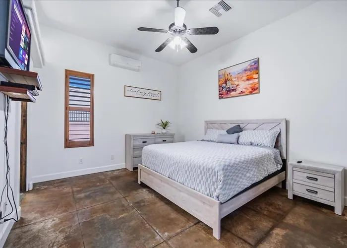 Huntington Palace W Casita - Pool, Bbq, Garage * Lake Havasu City